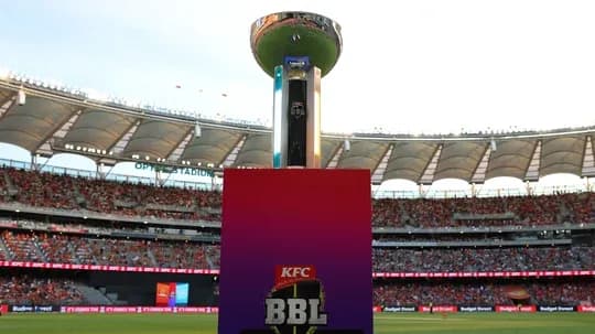 Trophée KFC BBL au stade avec public