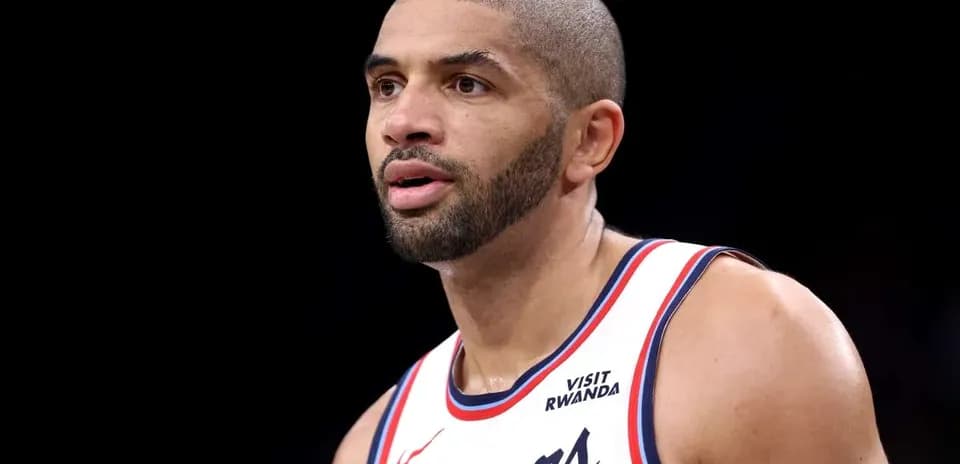 Joueur des Clippers en action sur le terrain