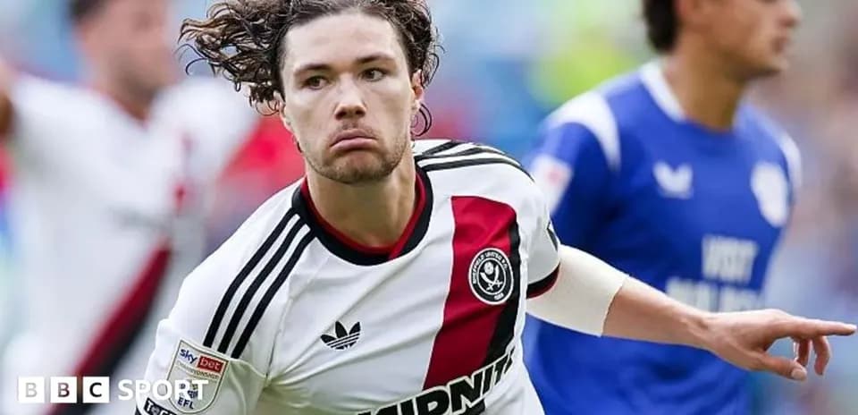 Joueur de Sheffield United célébrant un but