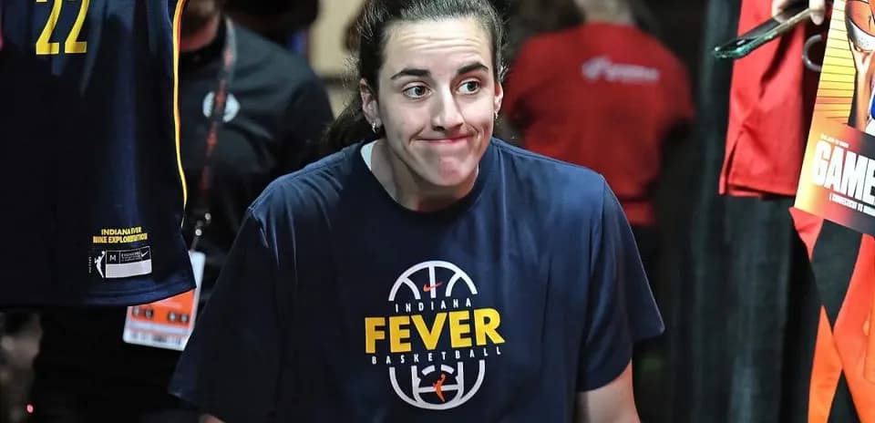 Joueuse de l'Indiana Fever entrant sur le terrain