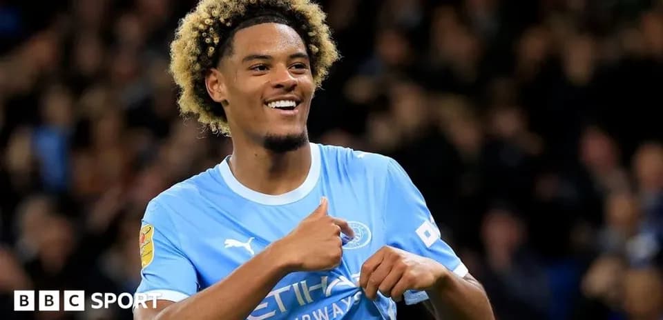 Joueur de Manchester City célébrant un but