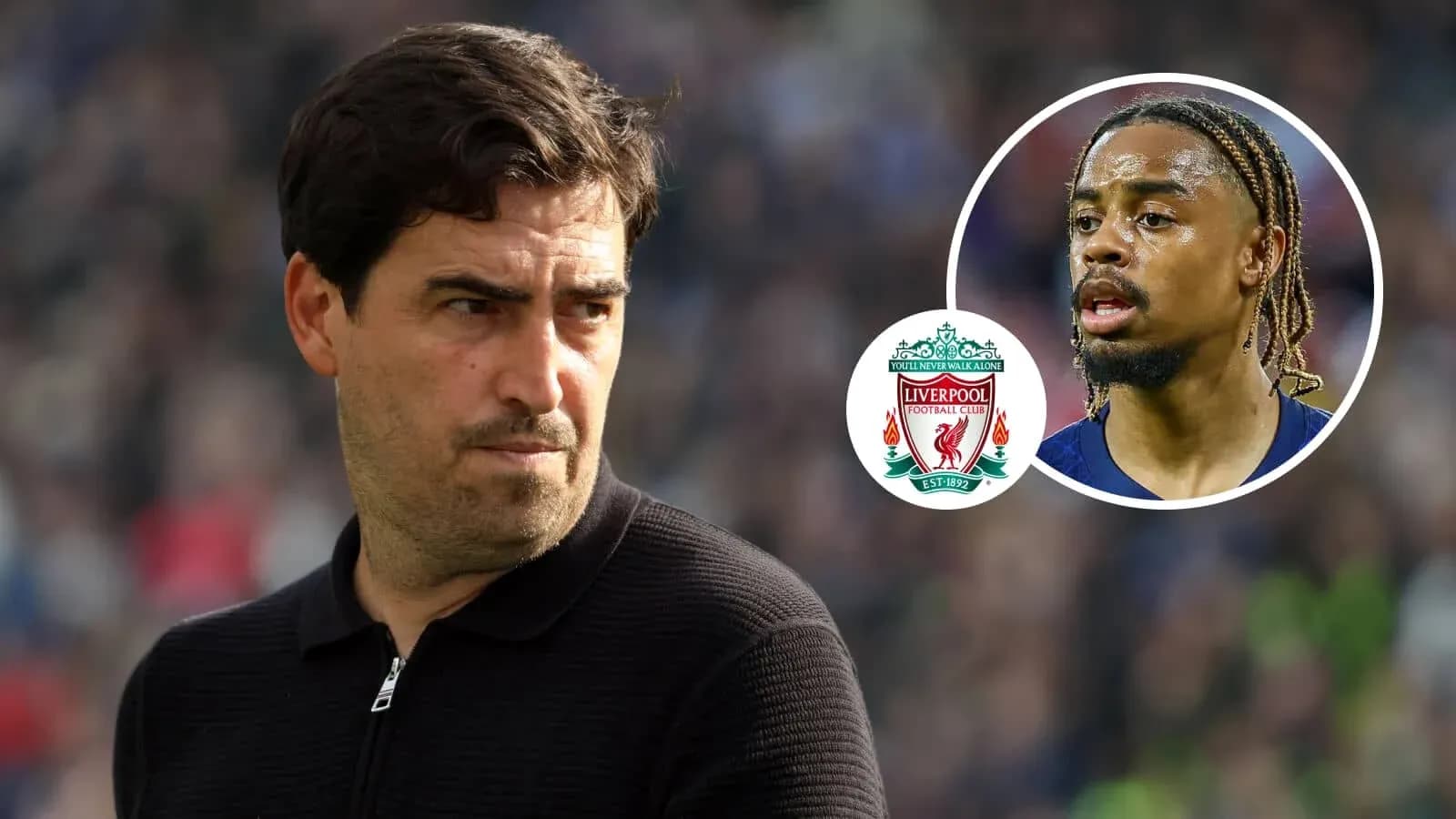 Entraîneur observant un joueur avec logo Liverpool