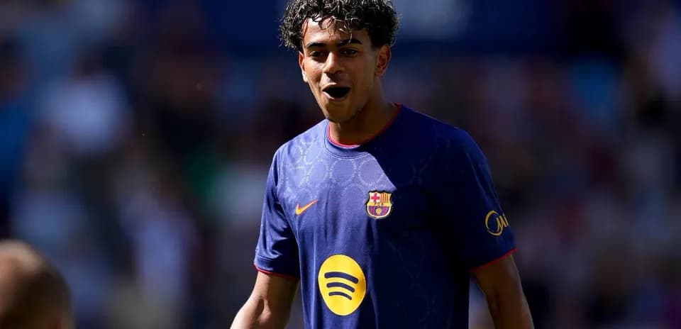 Joueur de Barcelone en action sur le terrain