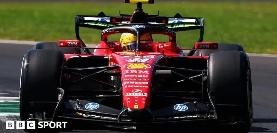 Voiture de Formule 1 Ferrari sur la piste
