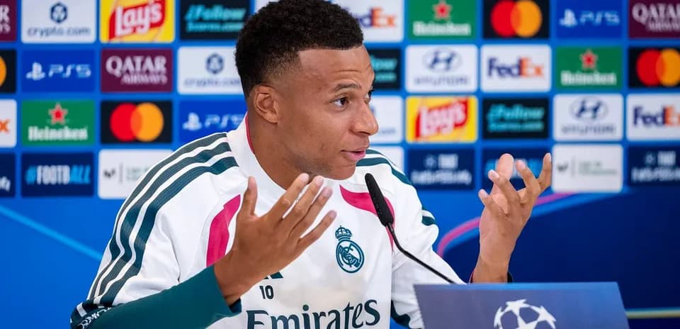 Kylian Mbappé lors d'une conférence de presse