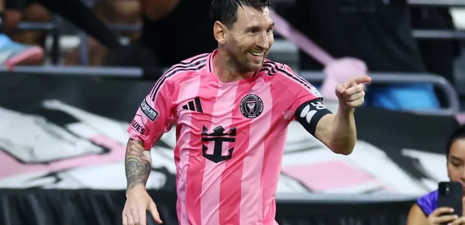Lionel Messi célébrant un but avec Miami