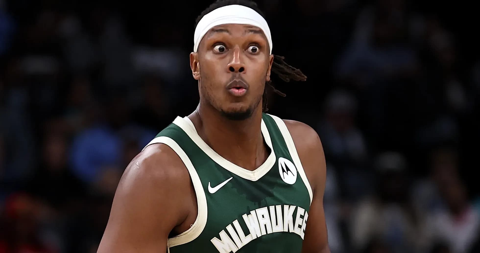 Joueur des Milwaukee Bucks en action sur le terrain