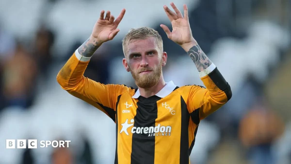 Joueur saluant les supporters après le match