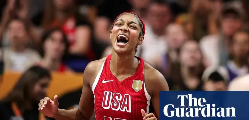 Joueuse de l'équipe USA célébrant un point marqué