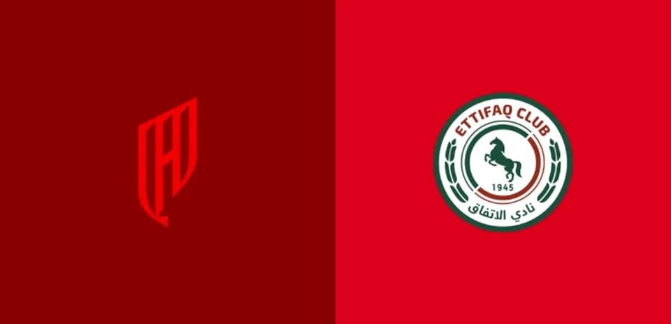 Logos de deux équipes de football sur fond rouge