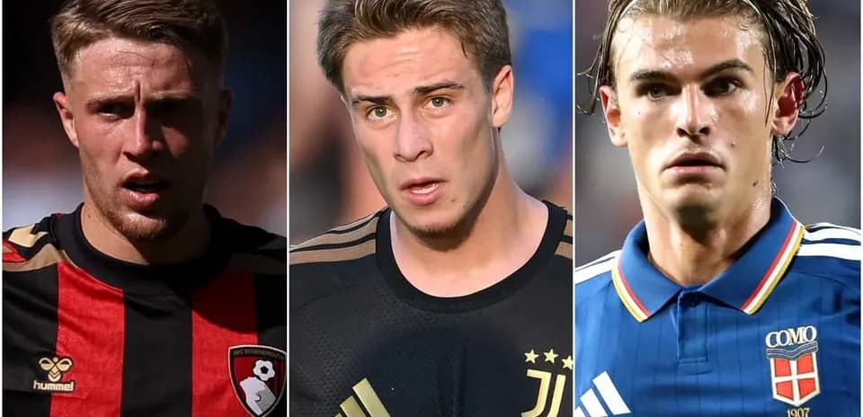 Trois joueurs de football en gros plan