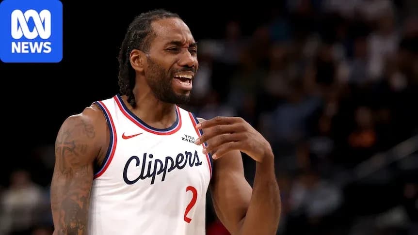 Kawhi Leonard gesturing during a Clippers game Kawhi Leonard gesturing during a Clippers game