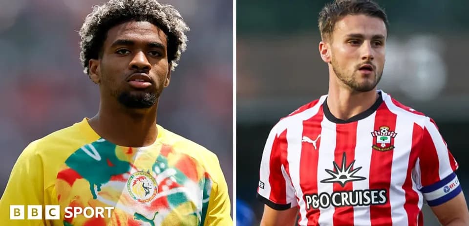 Joueurs en tenue de match avant un match
