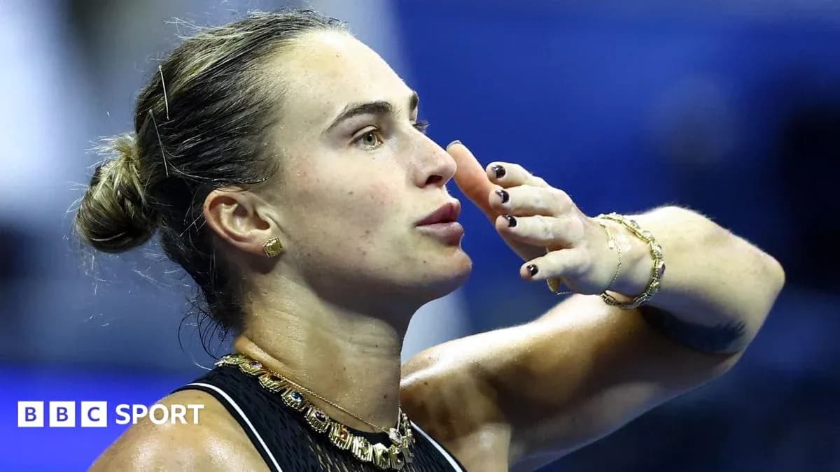 Joueuse de tennis saluant après un match