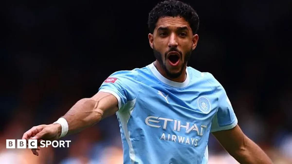 Joueur de Manchester City célébrant un but