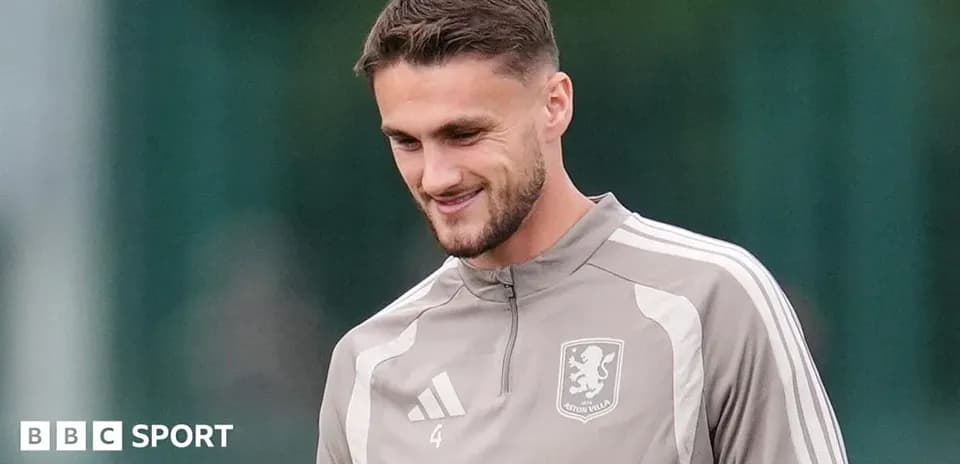 Joueur d'Aston Villa lors d'une séance d'entraînement