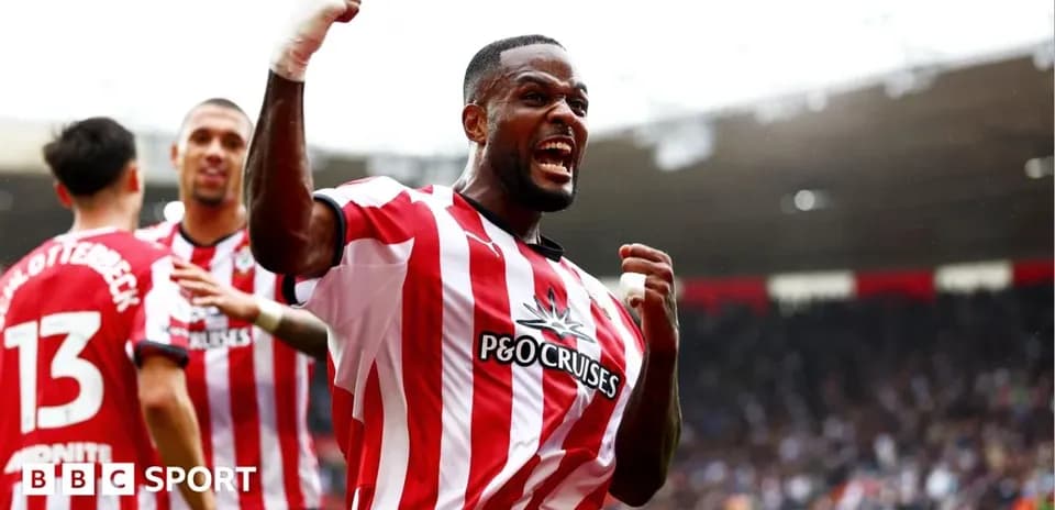 Joueur de Southampton célébrant un but au stade