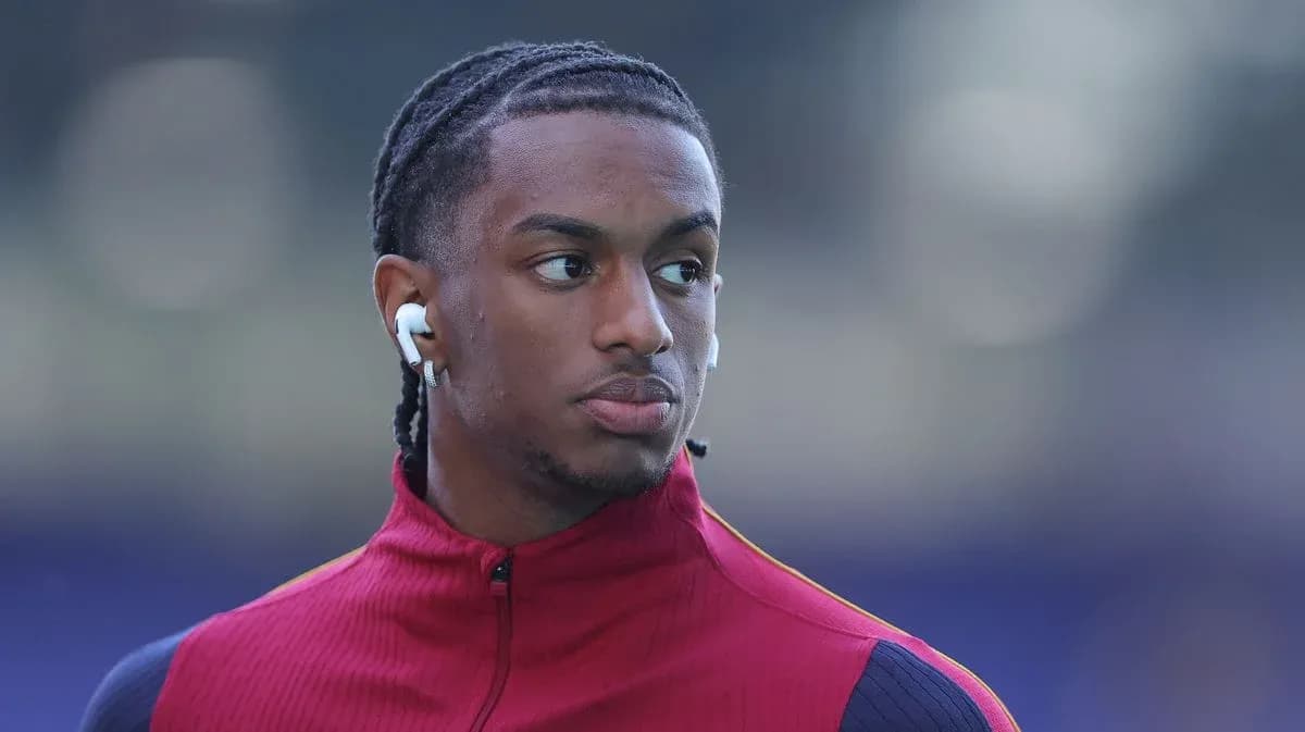 Joueur portant des écouteurs avant le match