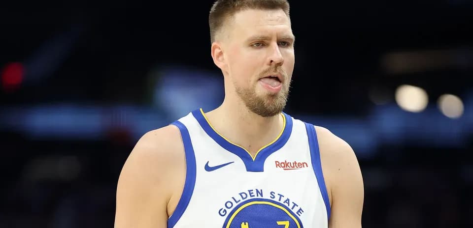 Joueur de Golden State en action sur le terrain