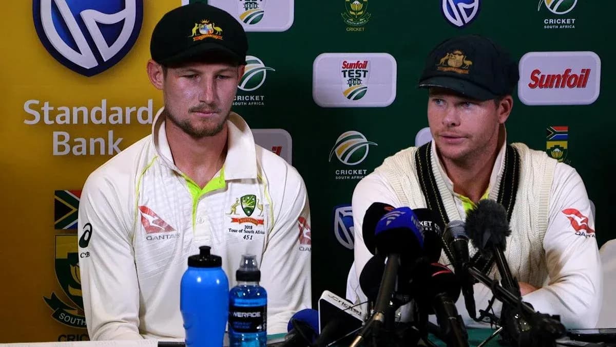Deux joueurs australiens lors d'une conférence de presse Deux joueurs australiens lors d'une conférence de presse
