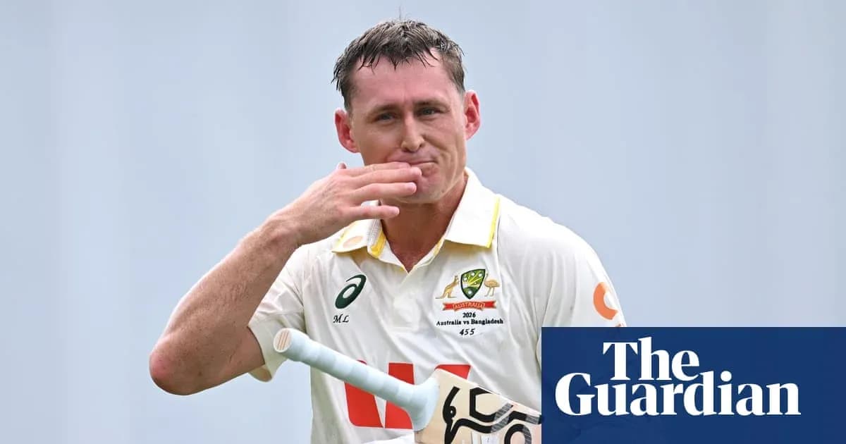 Joueur de cricket australien saluant après un innings Joueur de cricket australien saluant après un innings