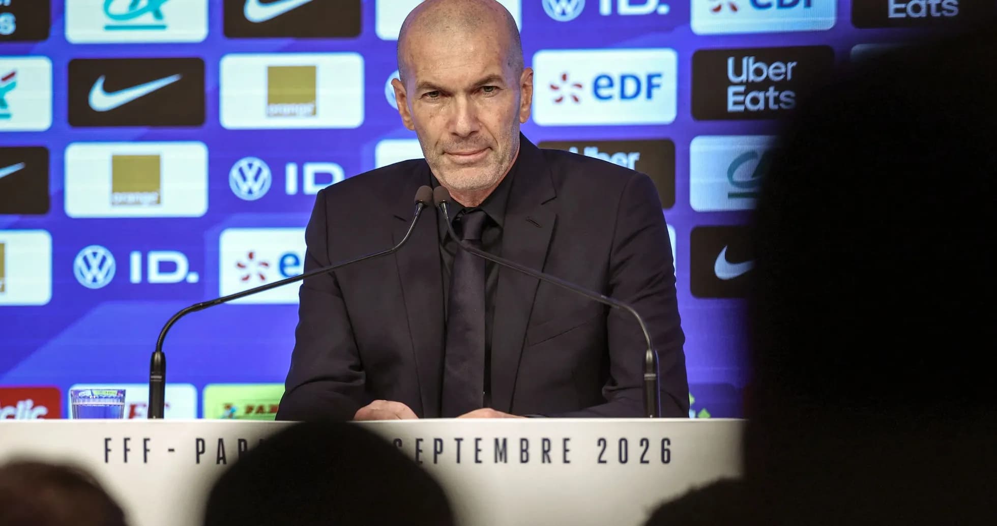 Zinédine Zidane lors d'une conférence de presse Zinédine Zidane lors d'une conférence de presse