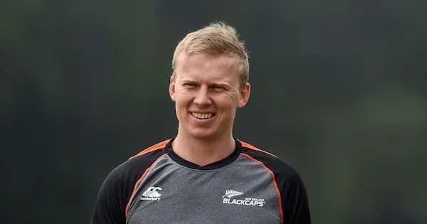 Joueur des Black Caps souriant lors d'un entraînement Joueur des Black Caps souriant lors d'un entraînement