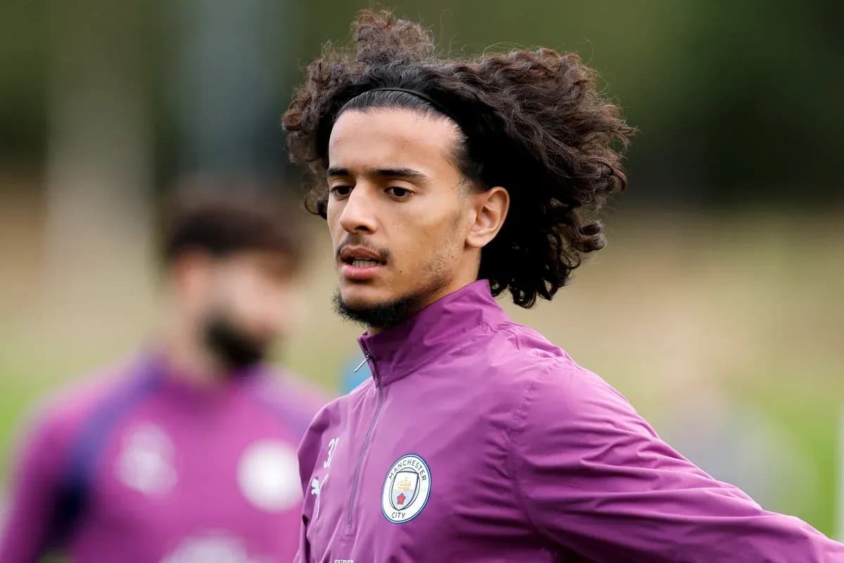 Joueur s'entraînant avec l'équipe de Manchester City Joueur s'entraînant avec l'équipe de Manchester City