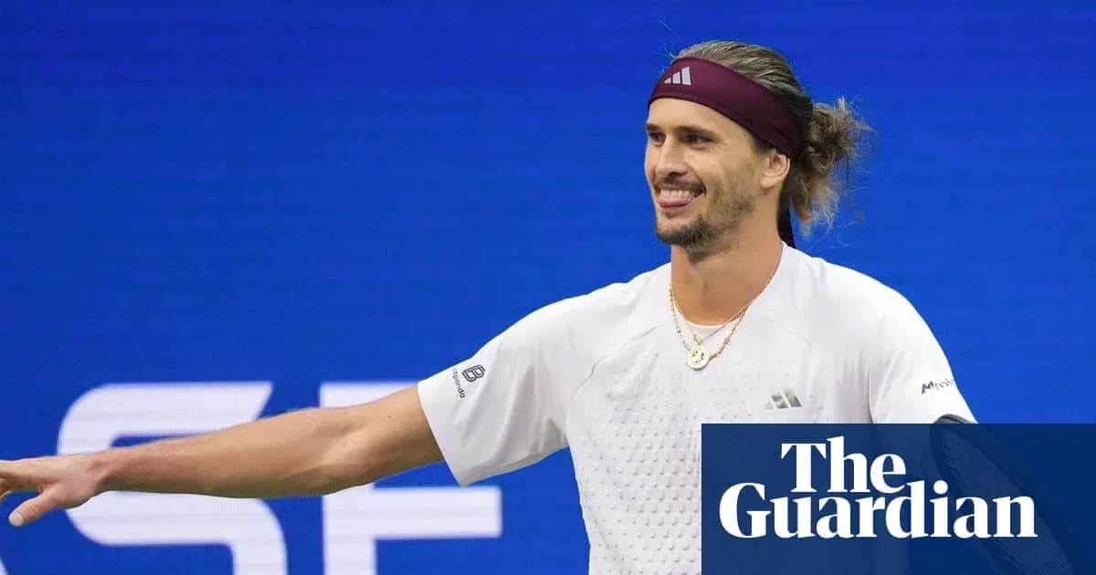 Joueur de tennis saluant le public sur le court Joueur de tennis saluant le public sur le court